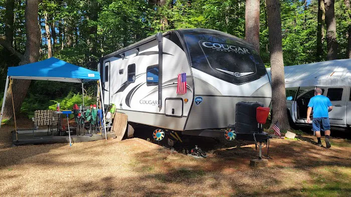 Peaceful Pines Family Campground Picture 8