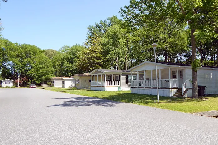 Shady Park Manufactured Home Community Picture 6