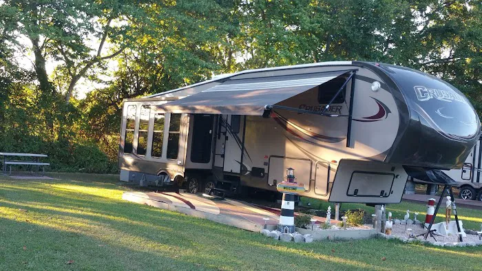 Lost Lands RV Park Picture 2
