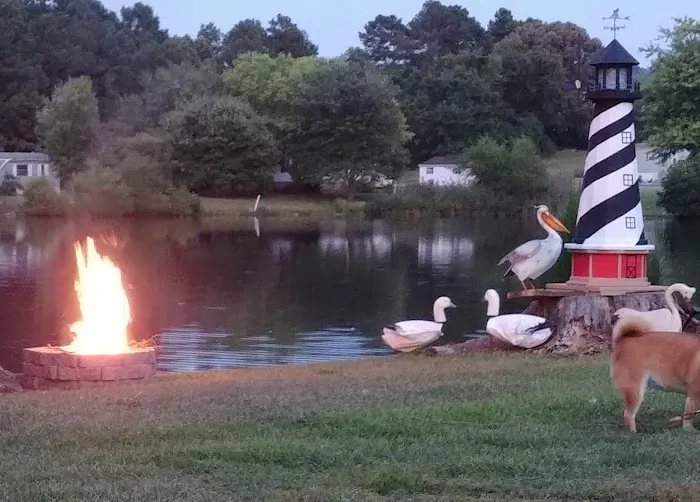 Sunset Lakes Picture 8