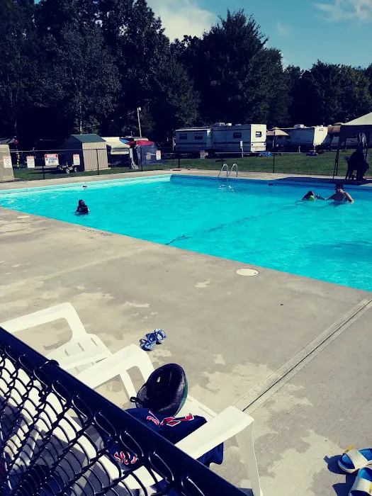 Oneida pines Resort Picture 3
