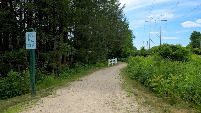 Farmwood Village Picture 6