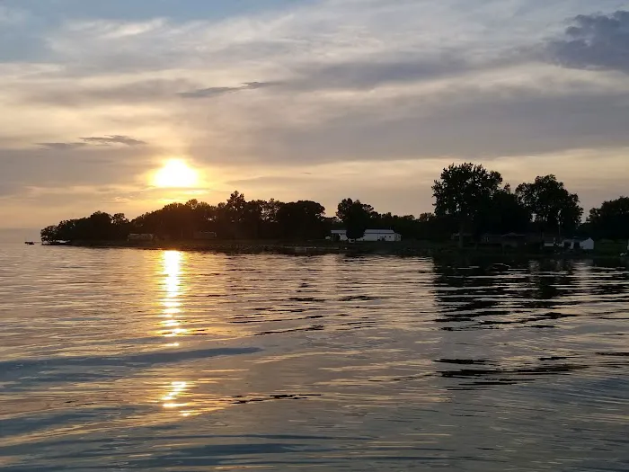 Ontario Shores and Marina (RV Park) Picture 5