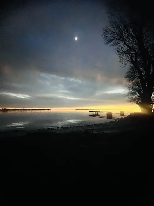 Ontario Shores and Marina (RV Park) Picture 6