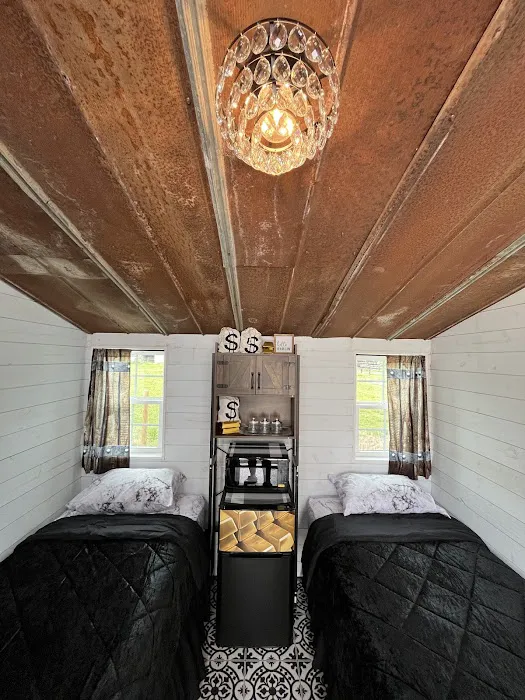 Cowtown Cabins Picture 9