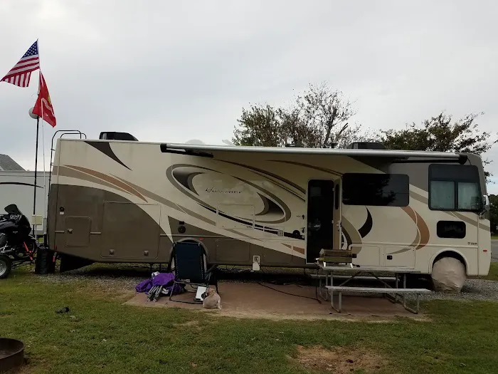 Castways RV Resort LLC Picture 8