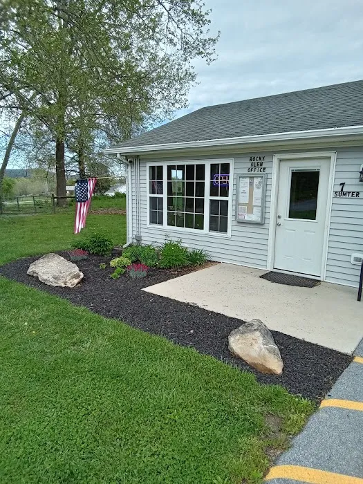 Rocky Glen Mobile Home Community Picture 10