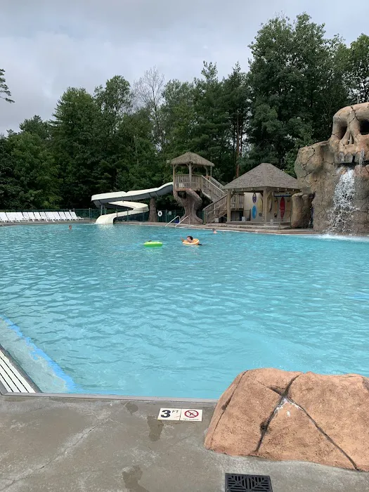 Moose Hillock Camping Resorts - NY Picture 2