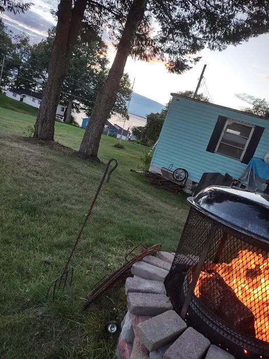 Maloney's Trailer Park Picture 9