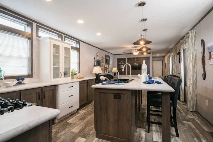 Burke Manufactured Homes Inc Picture 4