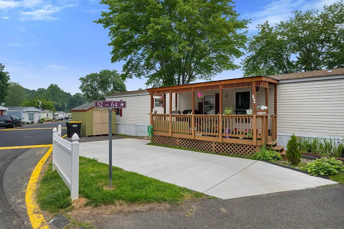 Forest Park Mobile Home Community Picture 2