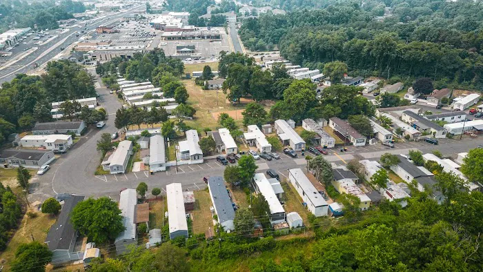 Bel Air Mobile Home Community Picture 5