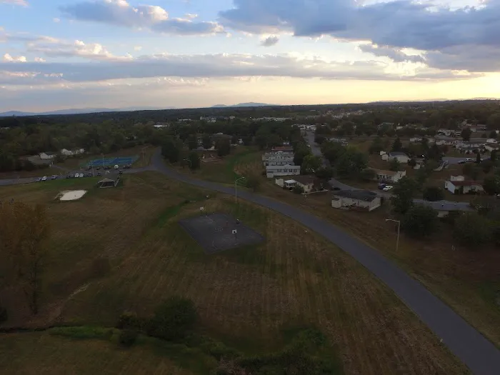 Regency Lakes Picture 7