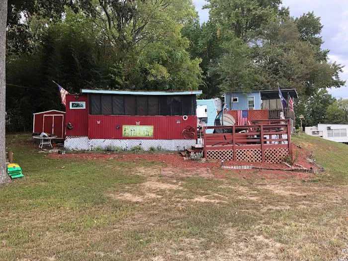Holiday Harbor RV Park & Marina Picture 1