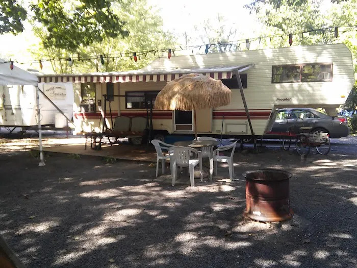 Dressler's Campsites Picture 1