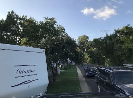 Gillespies Mobile Court