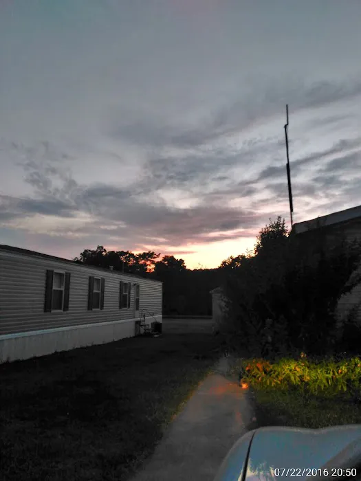 Bear Garden Mobile Home Park Picture 6
