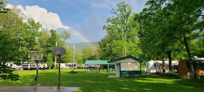 Sunsational Family Campground Picture 2
