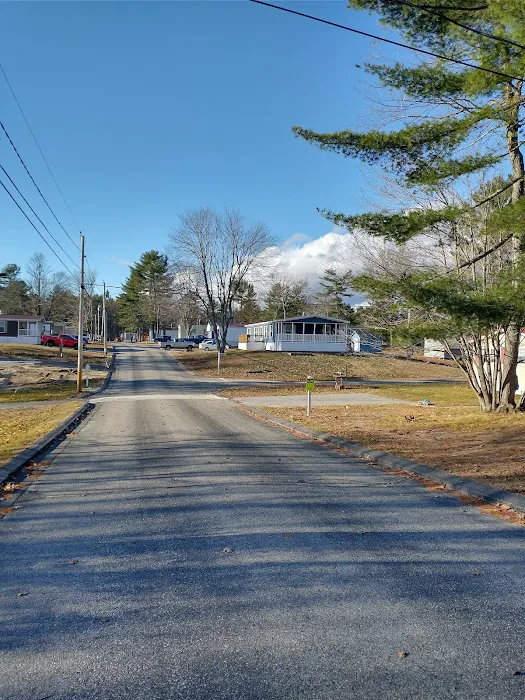 Pine Tree Estates Manufactured Home Community Picture 6