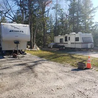 Natures Wilderness RV Park Picture 9