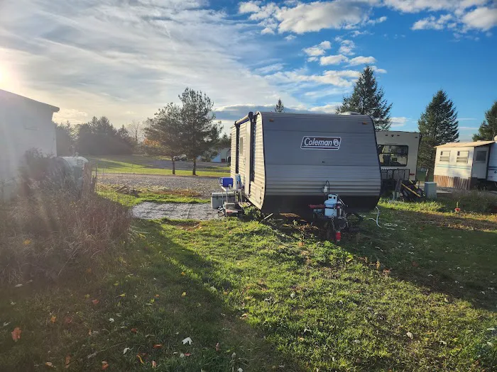 Golden Mobile Home and RV Park Picture 1