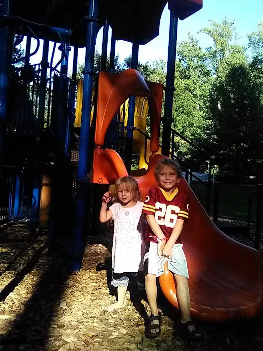 Fernwood Picture 7