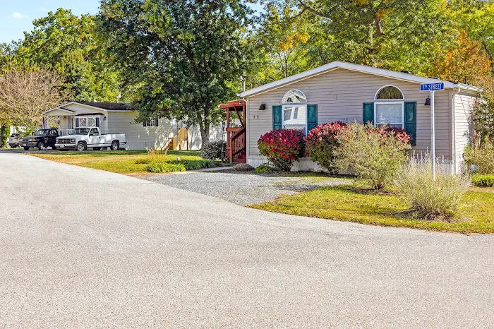 Cedarville Woods Manufactured Home Community Picture 1
