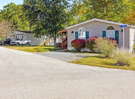 Cedarville Woods Manufactured Home Community