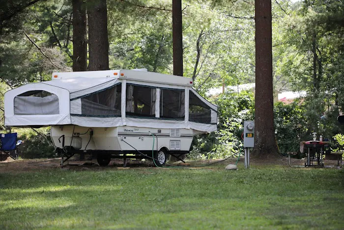 Lake George Riverview Campground Picture 1