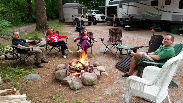 Warrensburg Travel Park & Riverfront Campground near Lake George Picture 4