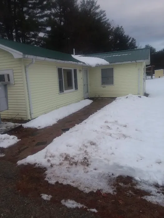 Oxford Pines Mobile Home Park Picture 4