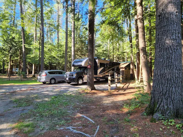 Crown Point Camping Area Picture 5