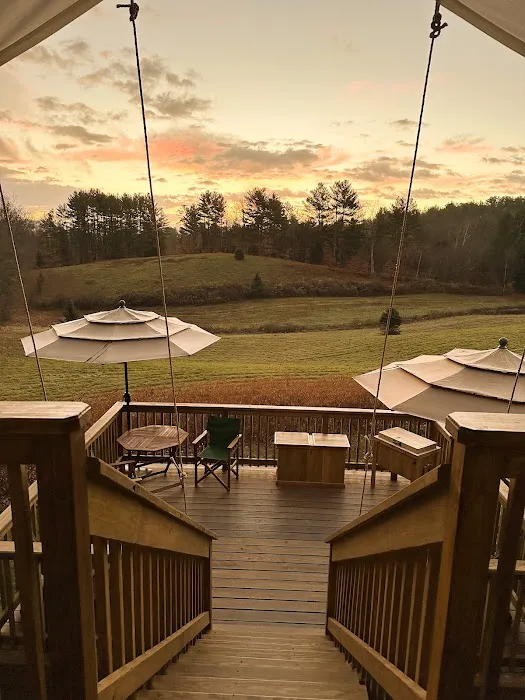 Highwood Retreat Picture 1