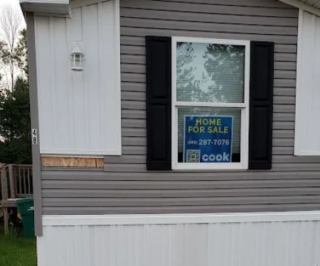 Suburban Rapids Mobile Home