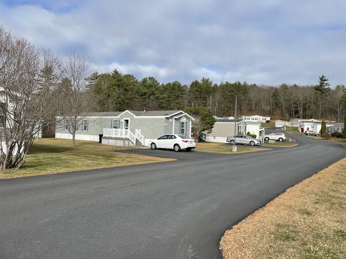 Fox Run Mobile Home Park Picture 4