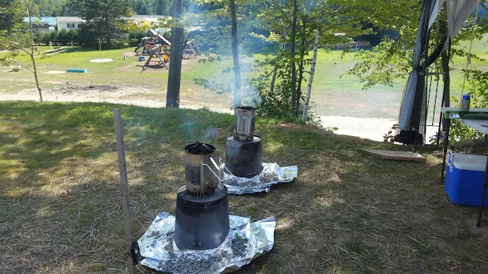 Running Bear Camping Area Picture 7