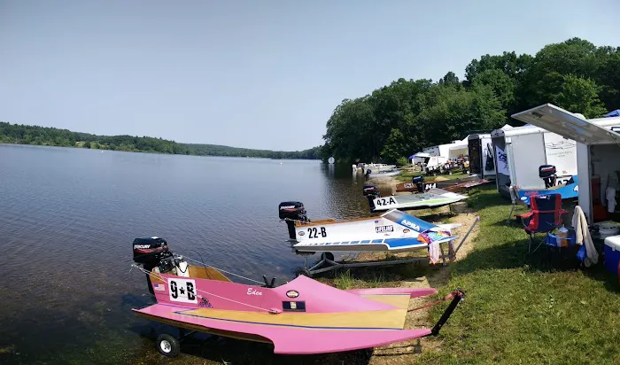 West Thompson Lake Campground Picture 7
