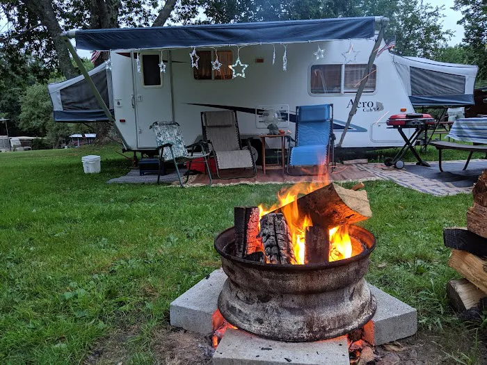 Hide - A- Way Cove Family Campground Picture 3