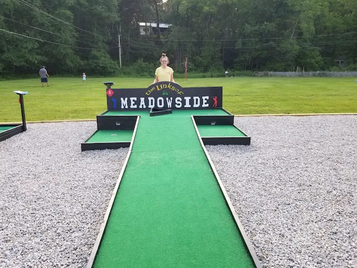 Meadowside Woodstock Inc Picture 9