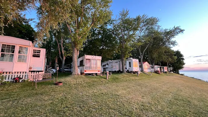 Willow Beach RV Park Picture 9