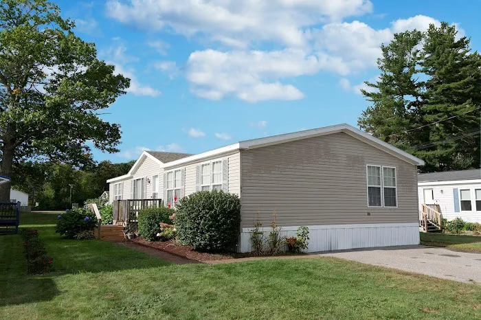 Bay Bridge Estates Picture 3