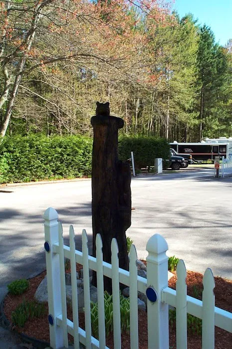 Field & Stream RV Park Picture 2