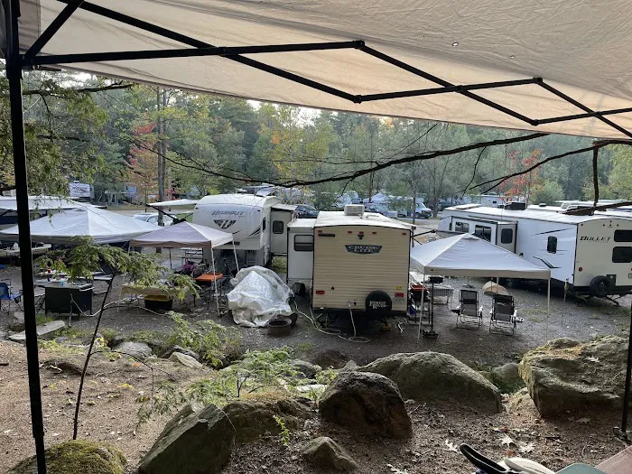 Friendly Beaver Campground Picture 5