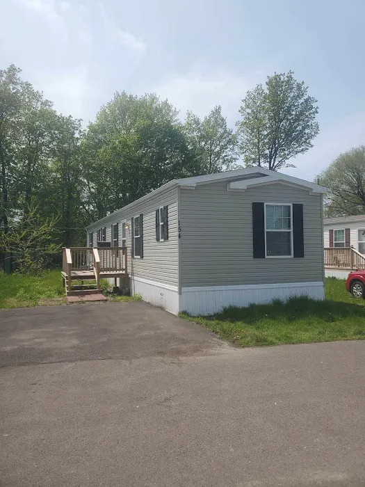 Lake Erie Estates Picture 4