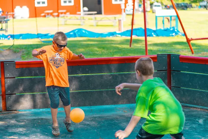 Jellystone Park™ Chautauqua County Picture 2