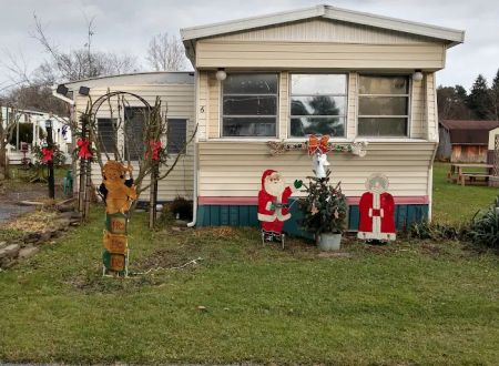 Pleasant Valley Mobile Home Community