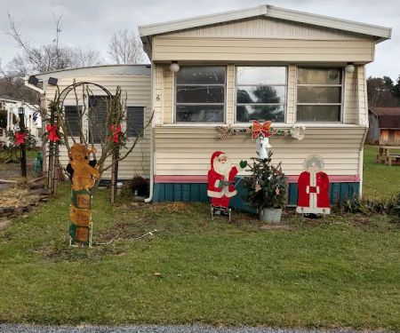 Pleasant Valley Mobile Home Community