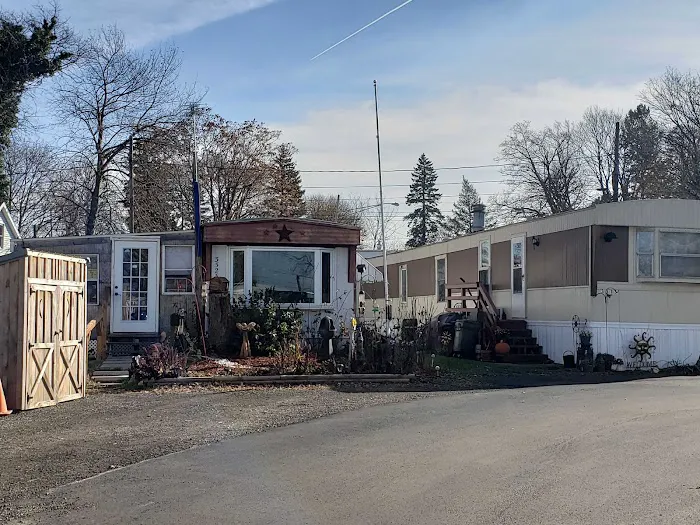 Wesleyville Mobile Home Park Picture 10