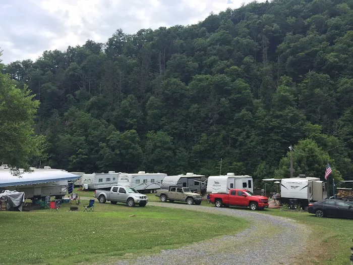 Bit of Heaven Campground Picture 2