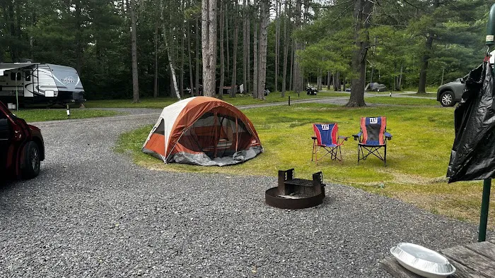 Leonard Harrison campground Picture 9